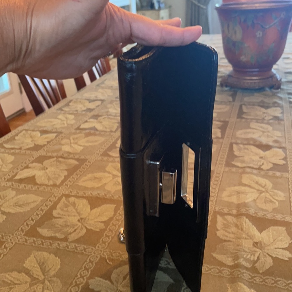 Banana Republic black leather clutch - Picture 7 of 8